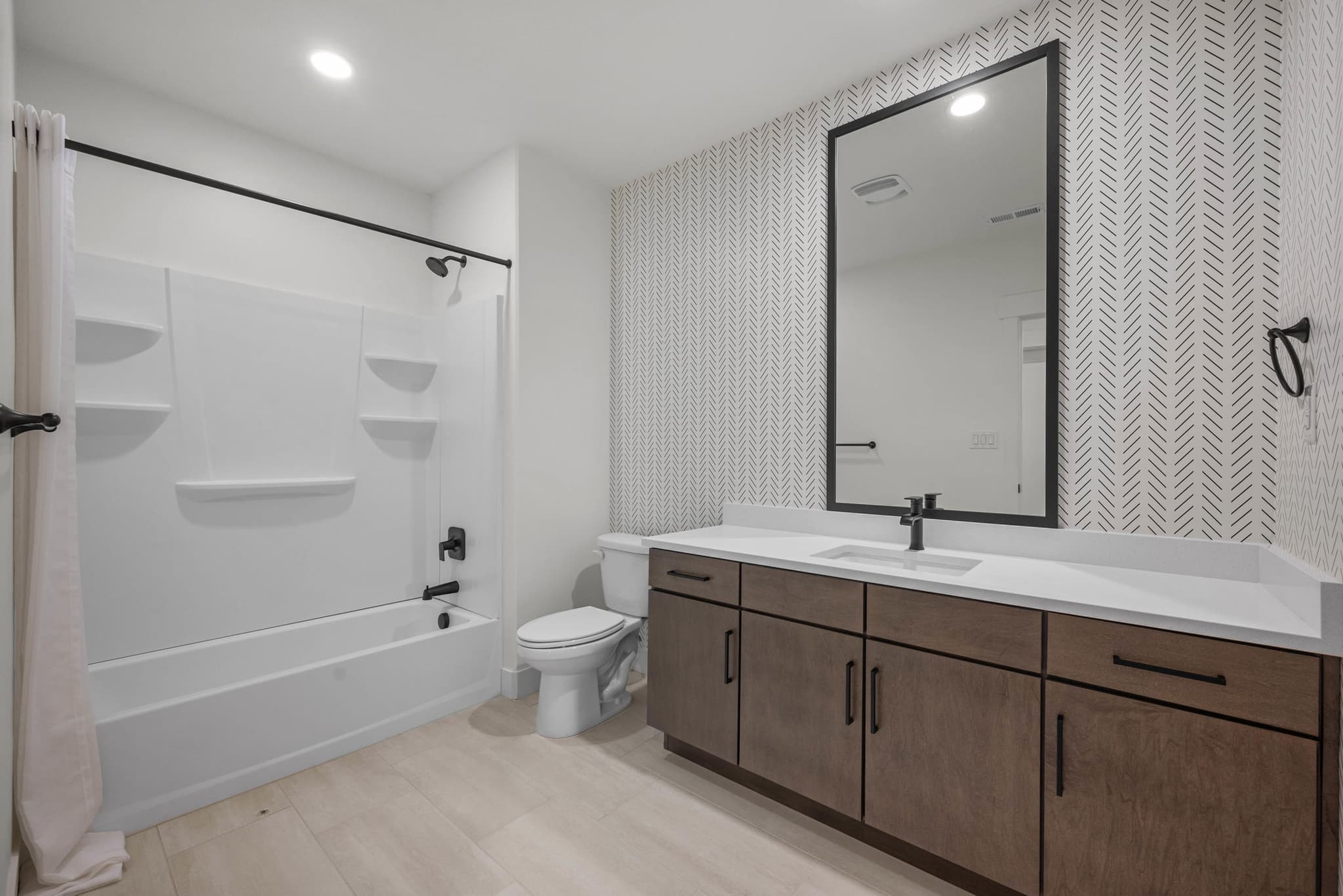 South Jordan House: 6722 W Namaste Dr