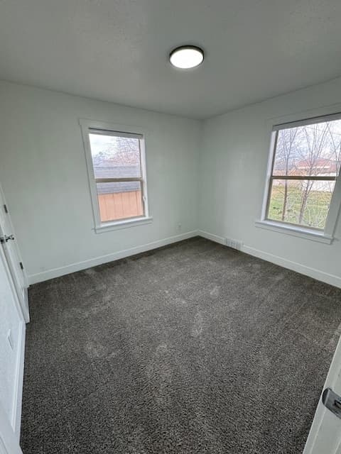 Spanish Fork Apartment: 542 N 600 E