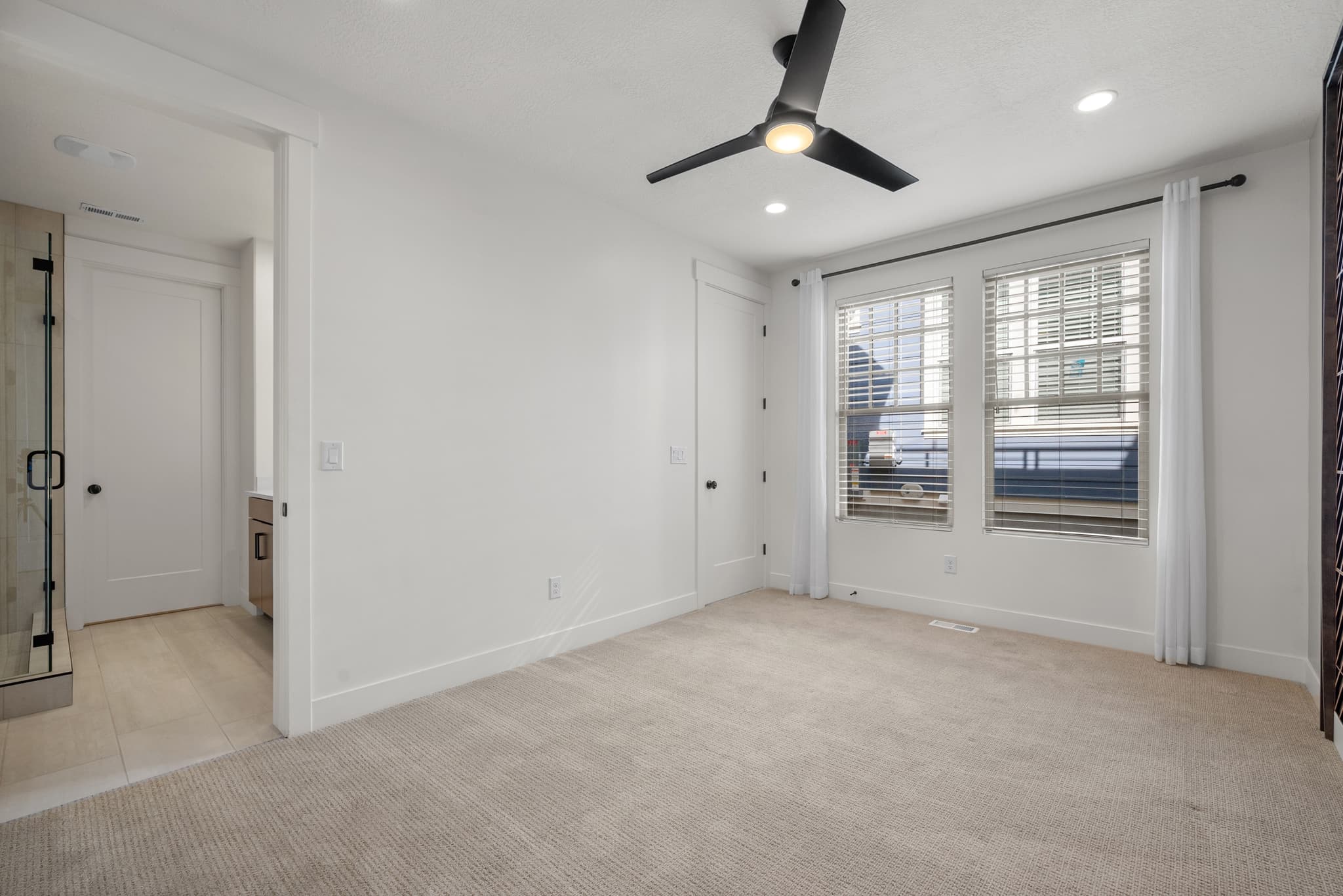 South Jordan House: 6722 W Namaste Dr