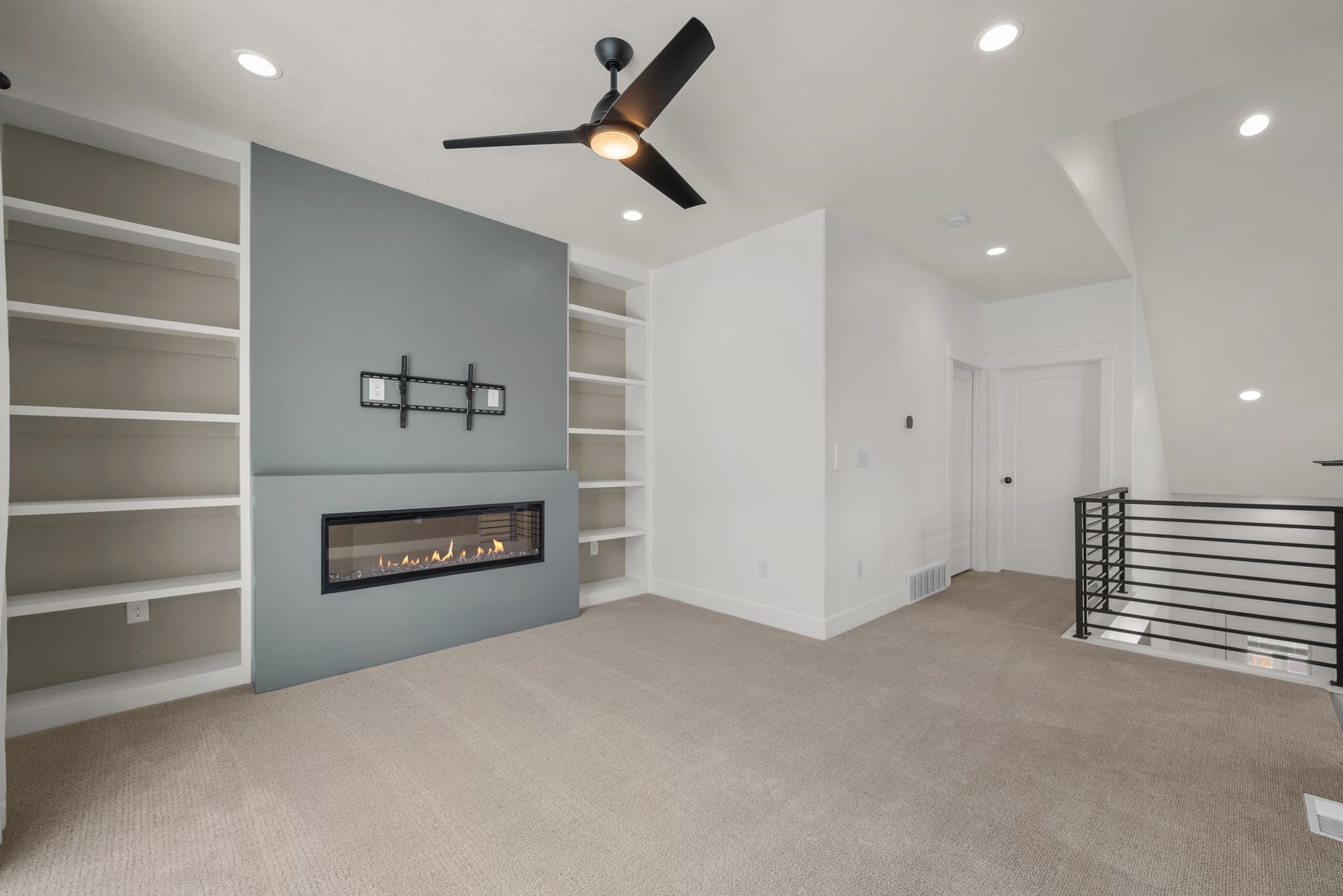 South Jordan House: 6722 W Namaste Dr