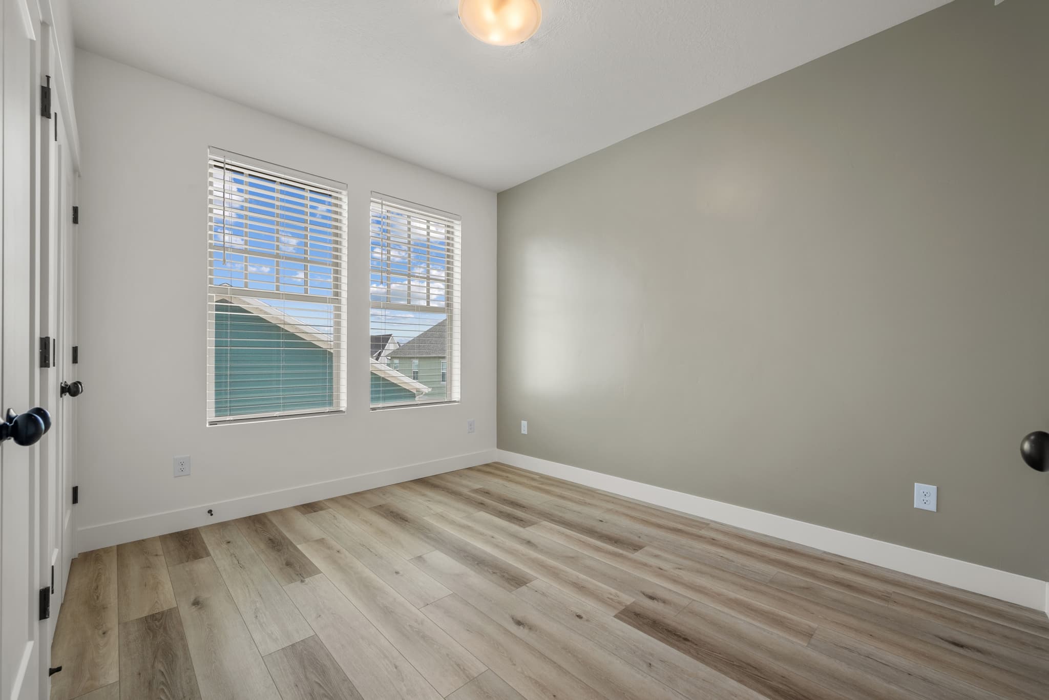South Jordan House: 6722 W Namaste Dr