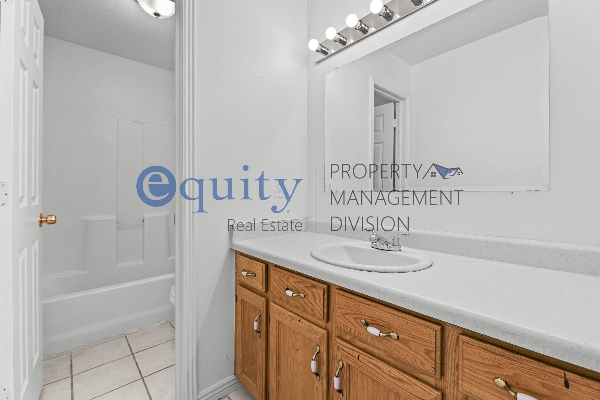 Magna Apartment: 8040 W Copperfield Pl