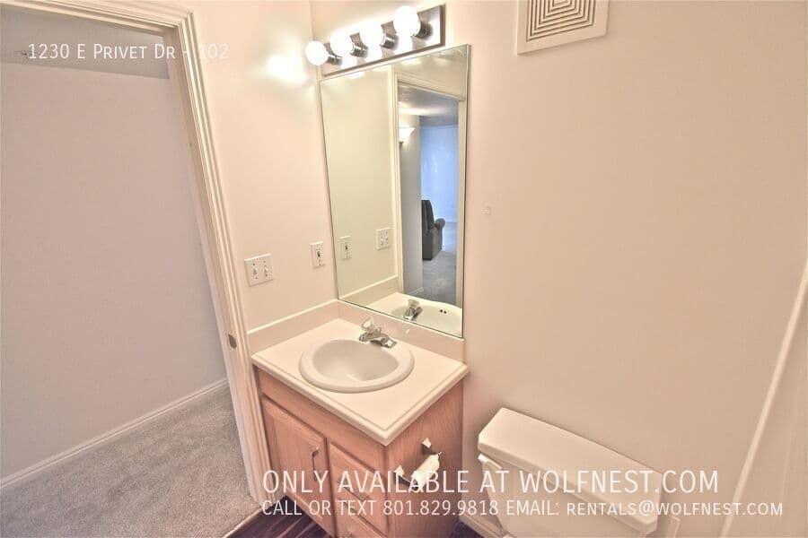 Salt Lake City Condo: 1230 E Privet Dr