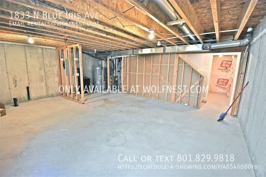 Tooele Townhome: 1833 N Blue Iris Ave
