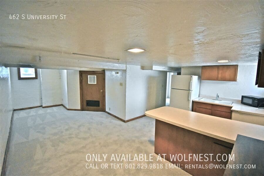 Salt Lake City House: 462 S University St