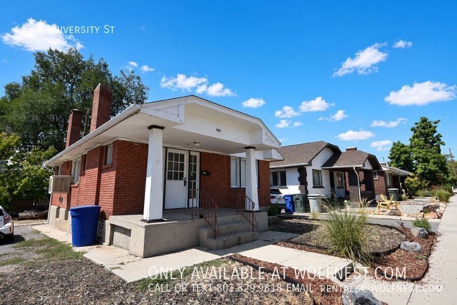 Salt Lake City House: 462 S University St