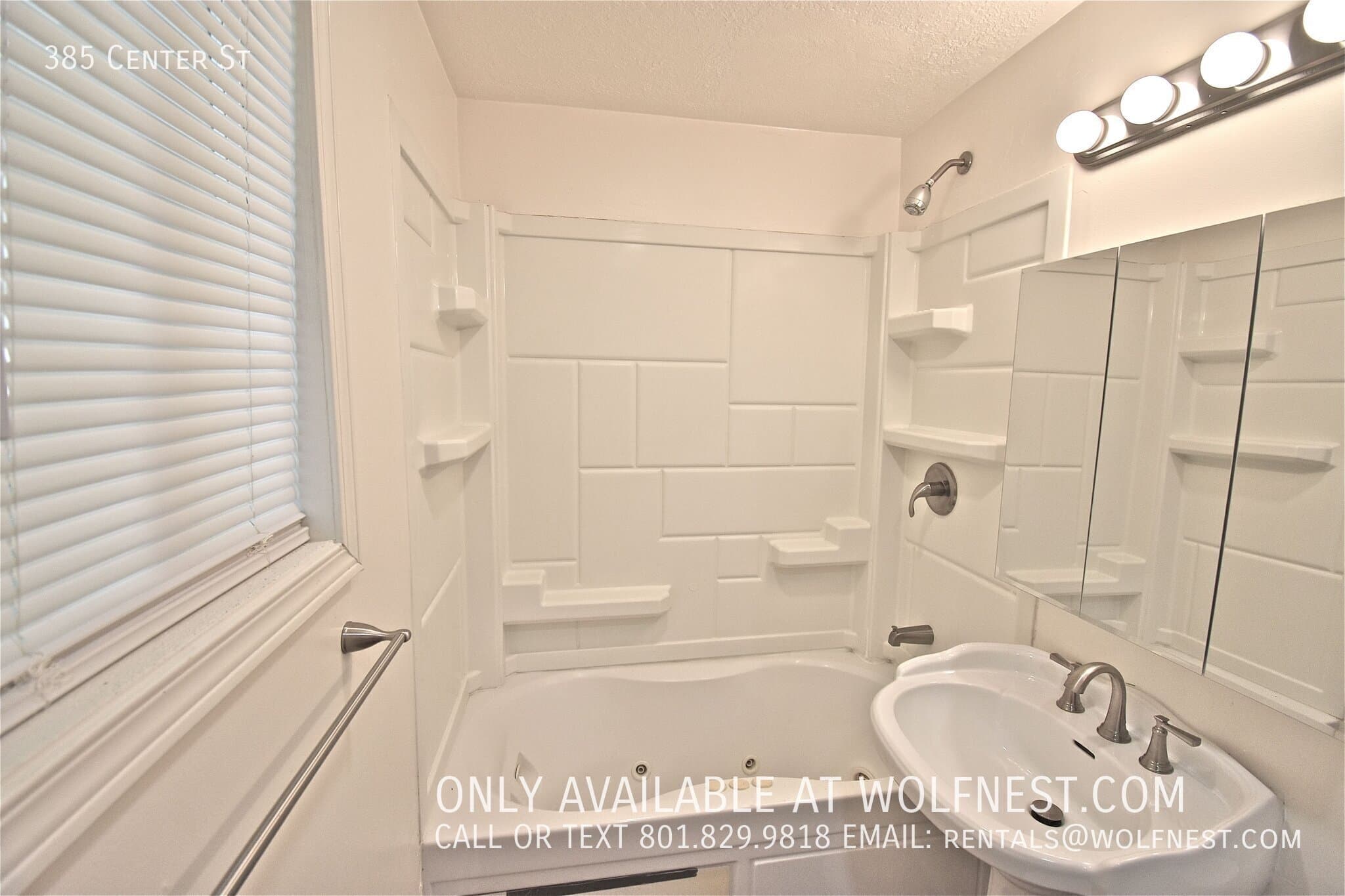 Clearfield House: 385 Center St