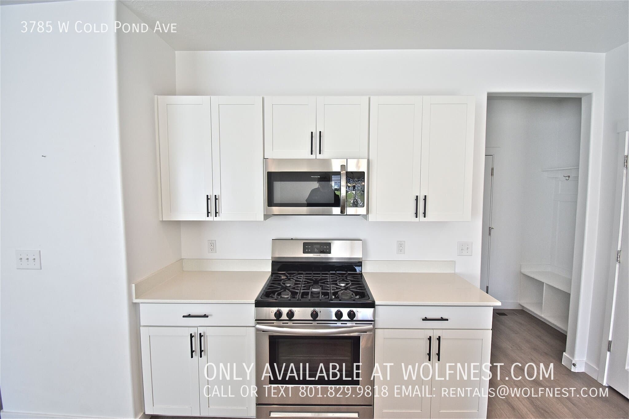 Lehi House: 3785 W Cold Pond Ave