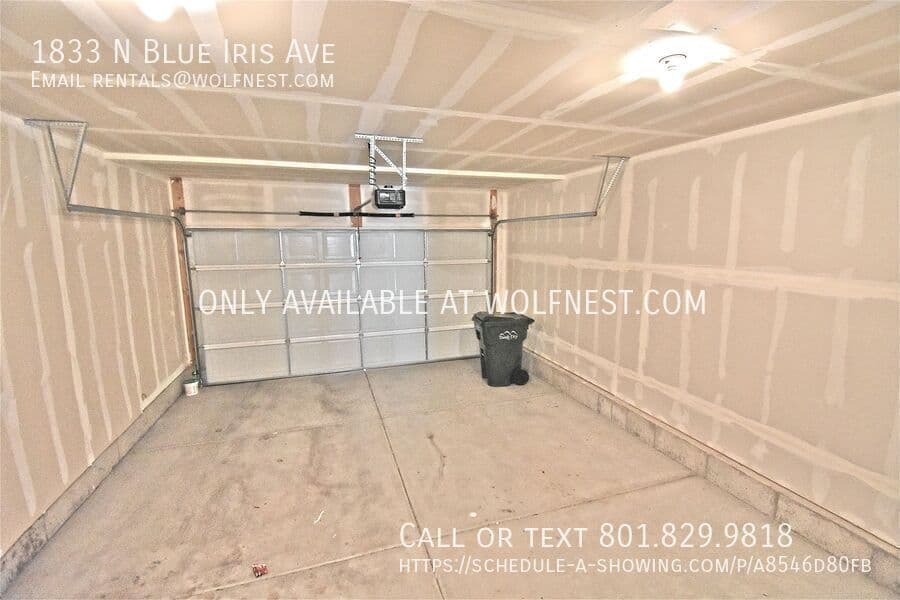 Tooele Townhome: 1833 N Blue Iris Ave