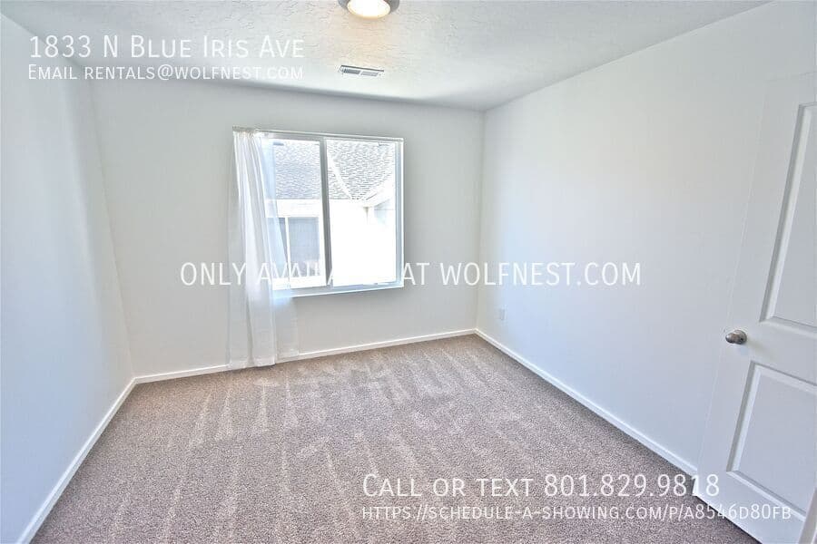 Tooele Townhome: 1833 N Blue Iris Ave
