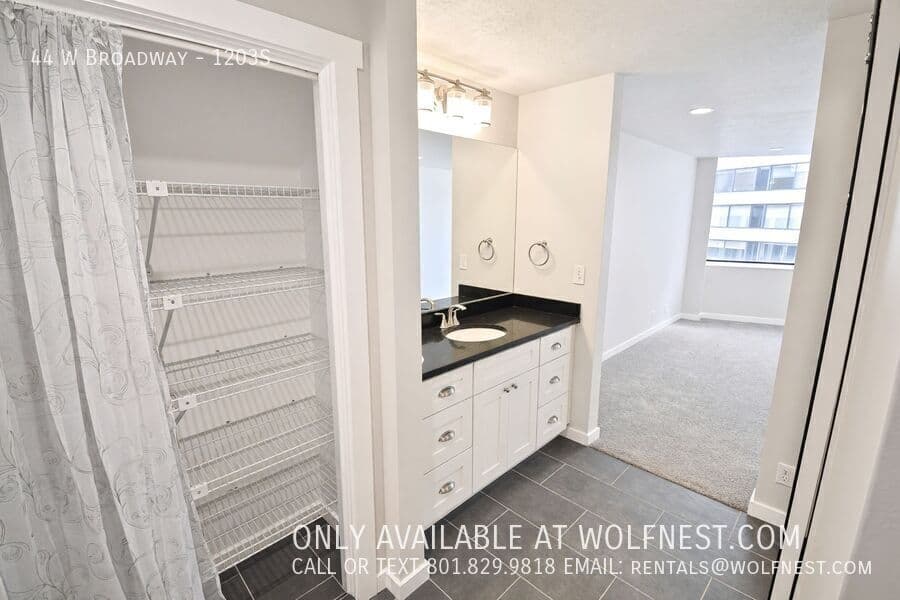 Salt Lake City Condo: 44 W Broadway