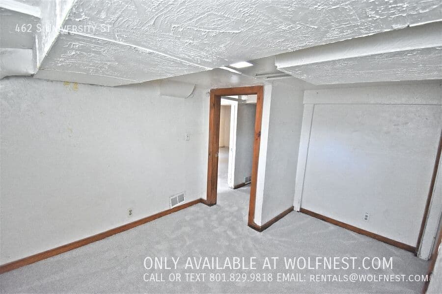 Salt Lake City House: 462 S University St
