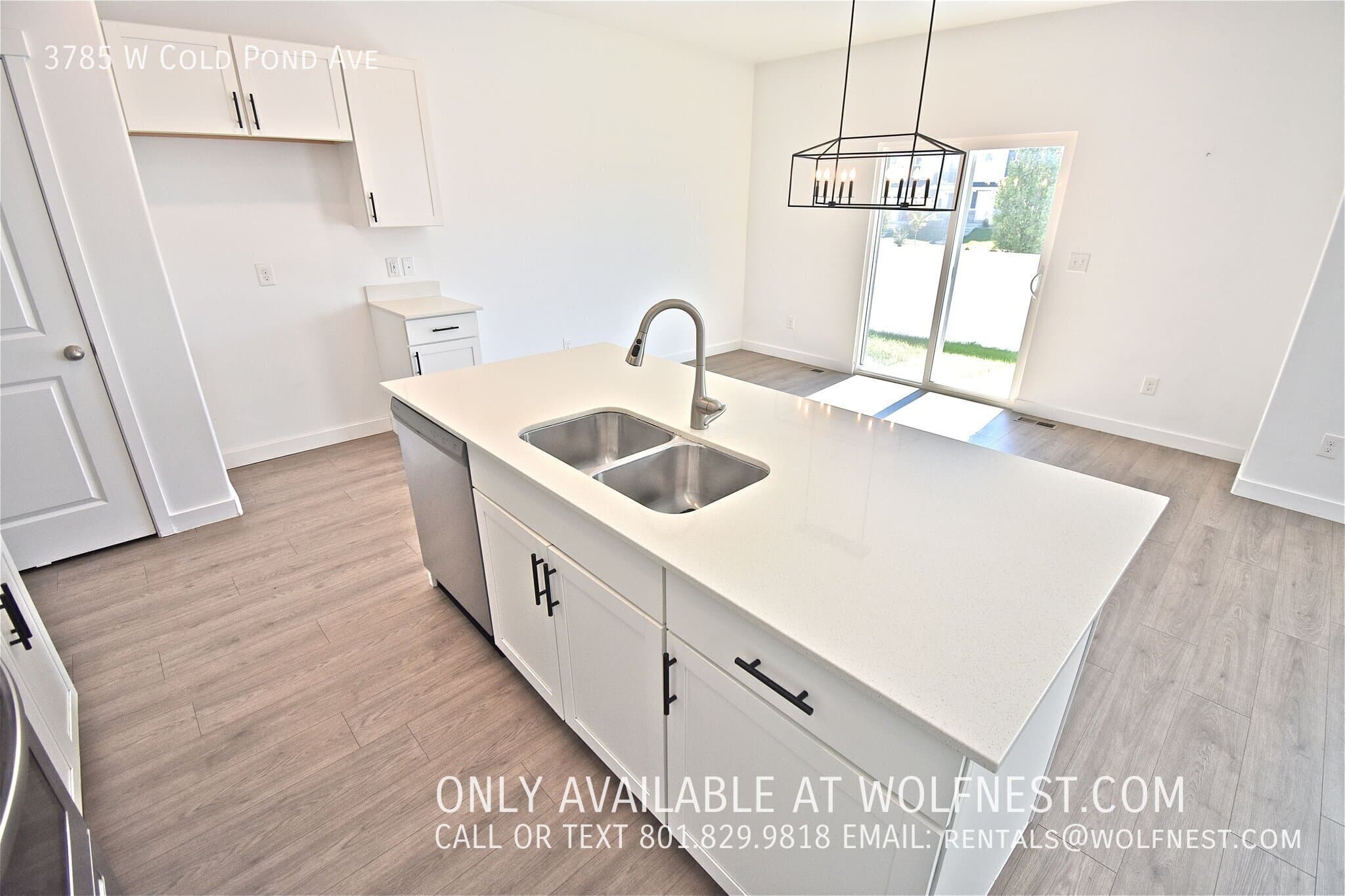Lehi House: 3785 W Cold Pond Ave
