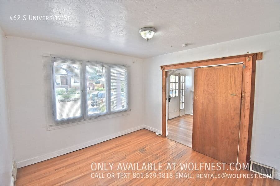 Salt Lake City House: 462 S University St