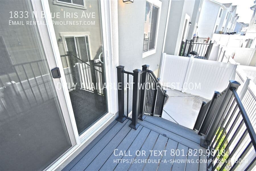 Tooele Townhome: 1833 N Blue Iris Ave