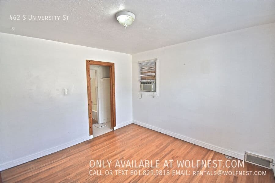 Salt Lake City House: 462 S University St