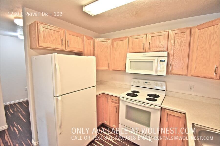 Salt Lake City Condo: 1230 E Privet Dr
