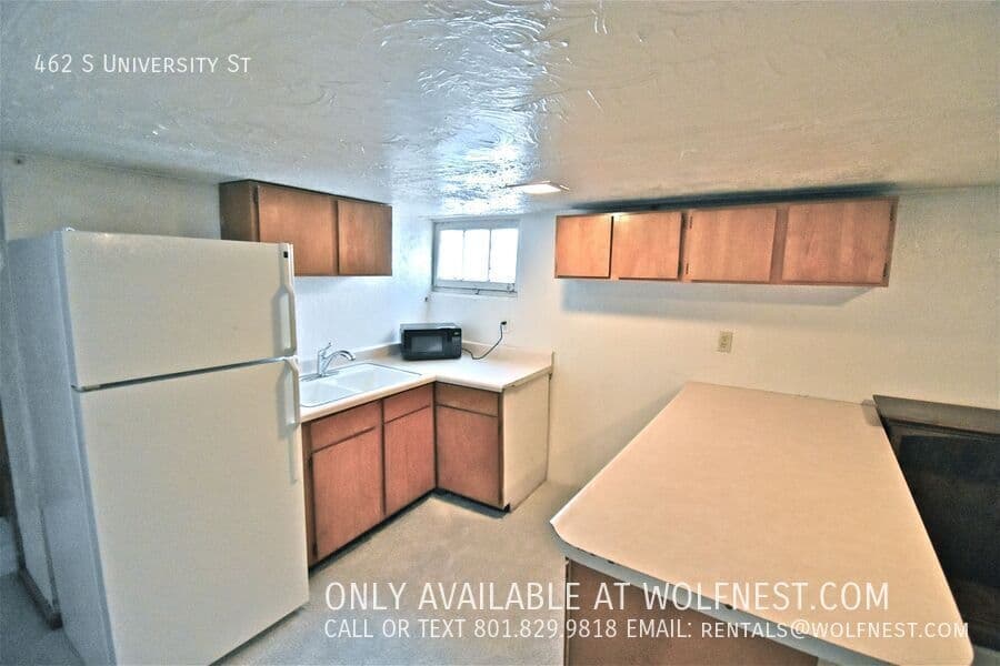 Salt Lake City House: 462 S University St