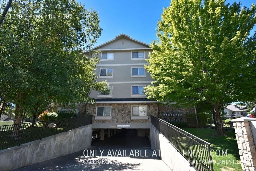 Salt Lake City Condo: 1230 E Privet Dr
