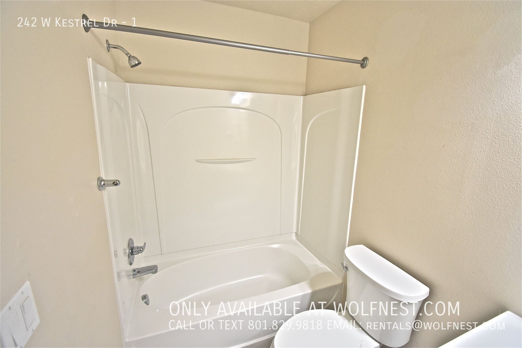 Saratoga Springs Multiplex: 242 W Kestrel Dr