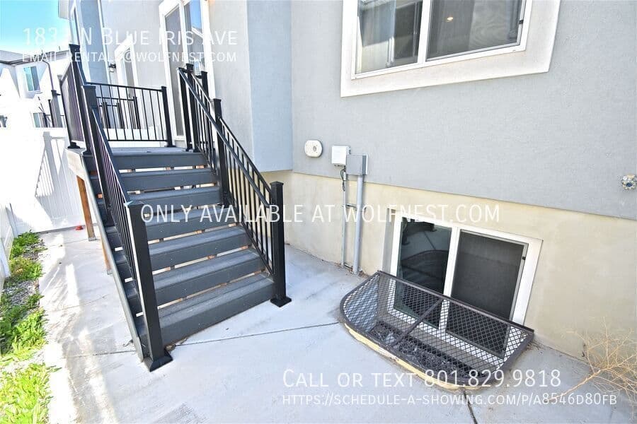 Tooele Townhome: 1833 N Blue Iris Ave