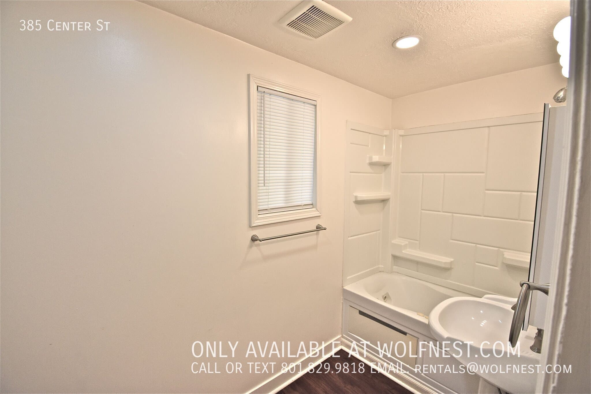 Clearfield House: 385 Center St