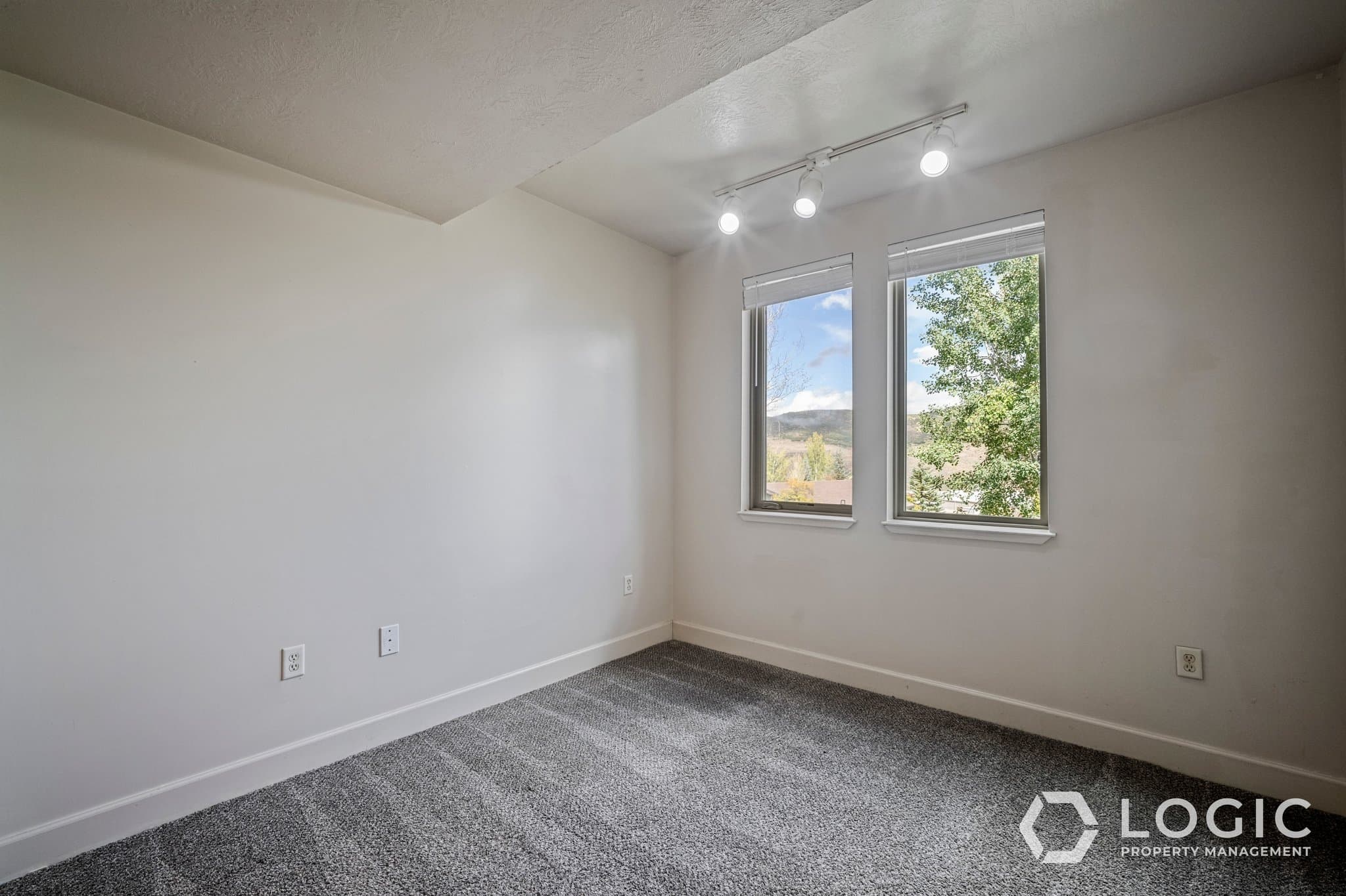 Park City Condo: 6605 N 2200 W