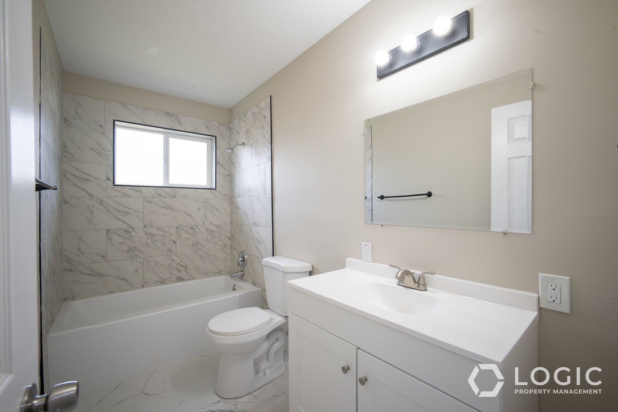 Bountiful House: 19 E 1300 S