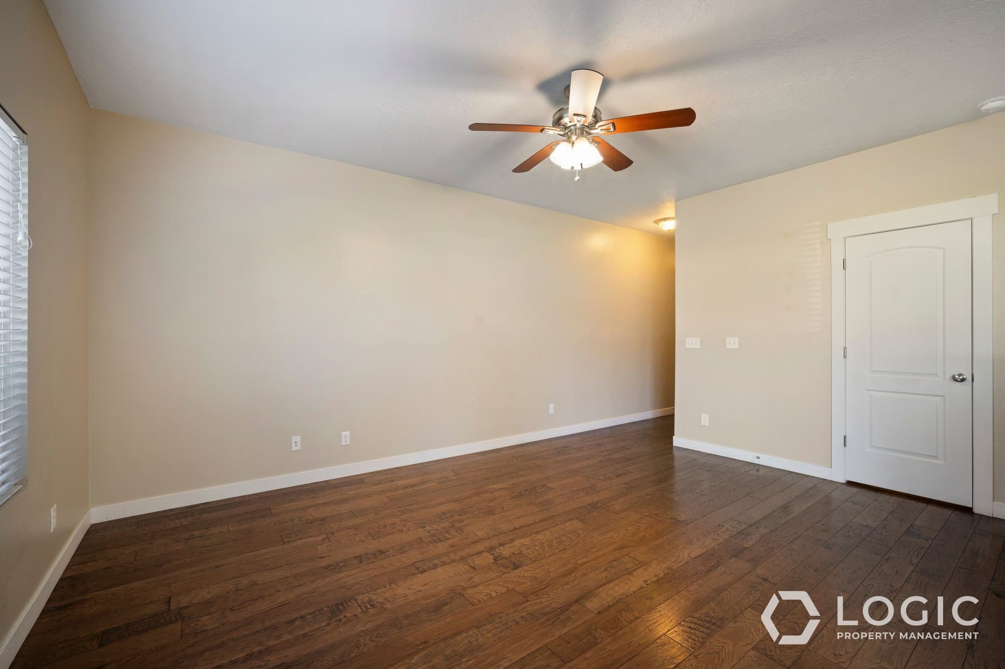 Pleasant Grove Townhome: 738 W 260 S