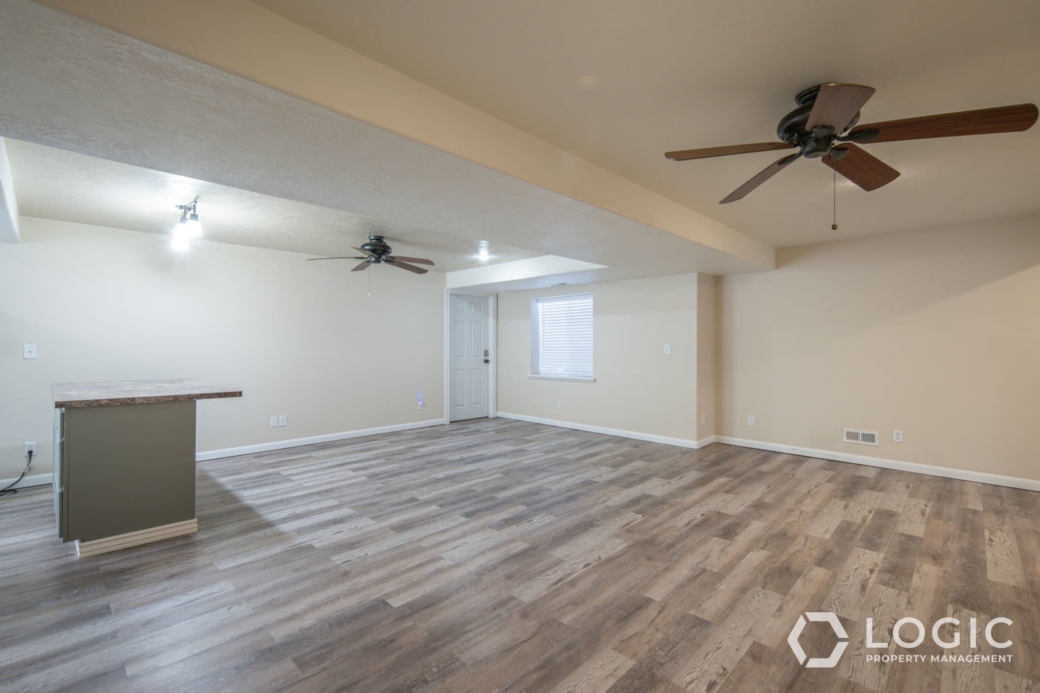 Saratoga Springs In-Law/Basement: 3987 S Lake Mountain Dr