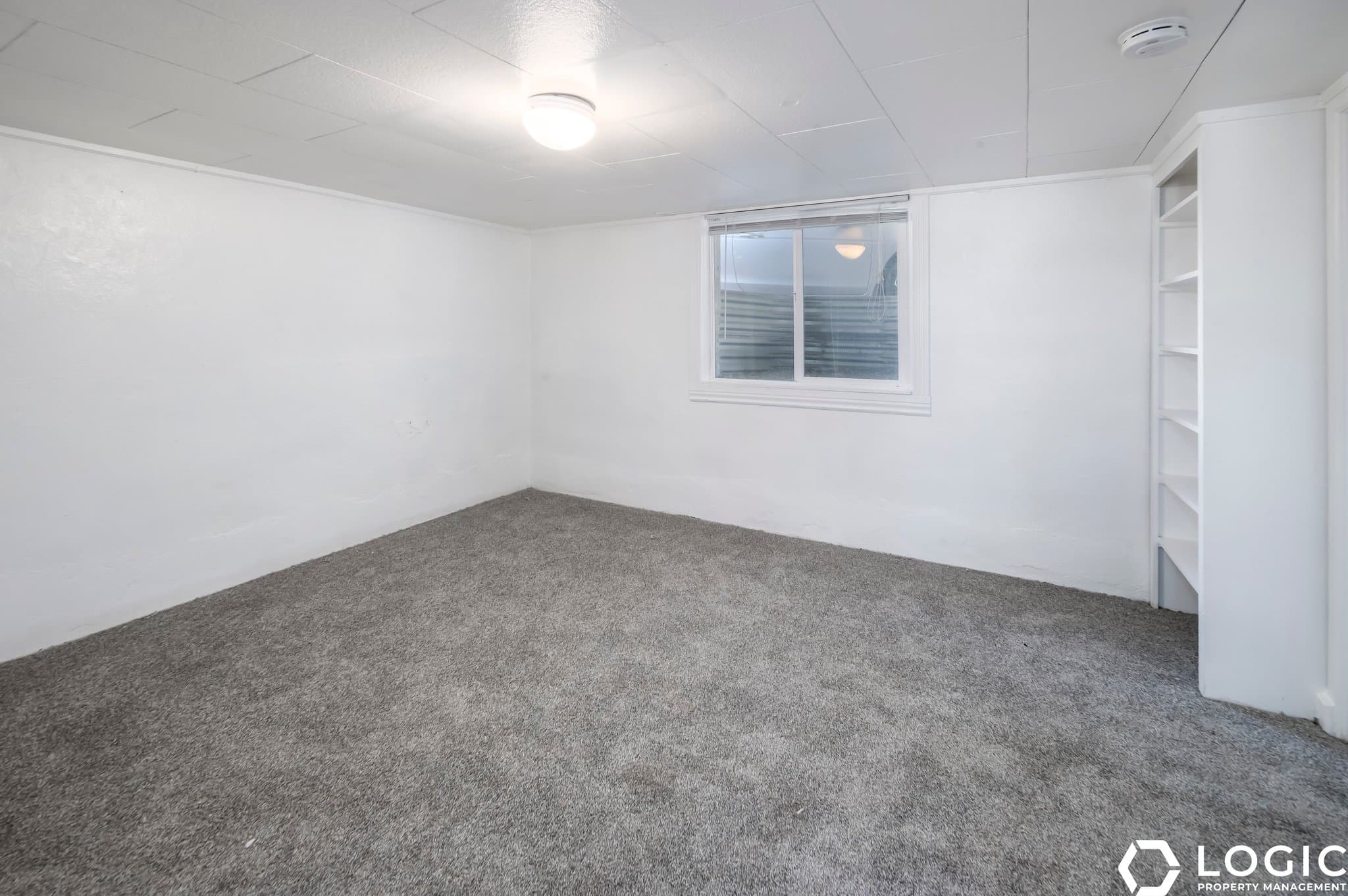 Provo House: 30 E 900 N