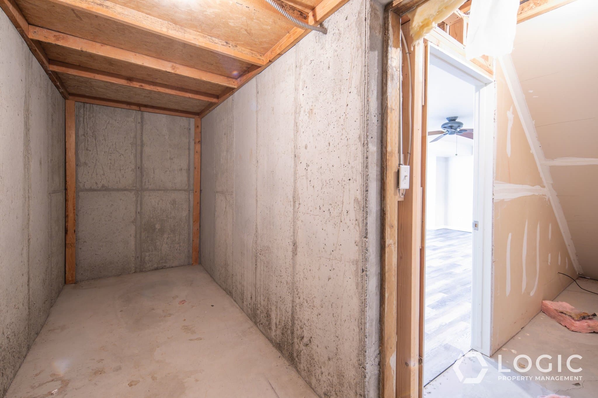 Saratoga Springs In-Law/Basement: 3987 S Lake Mountain Dr