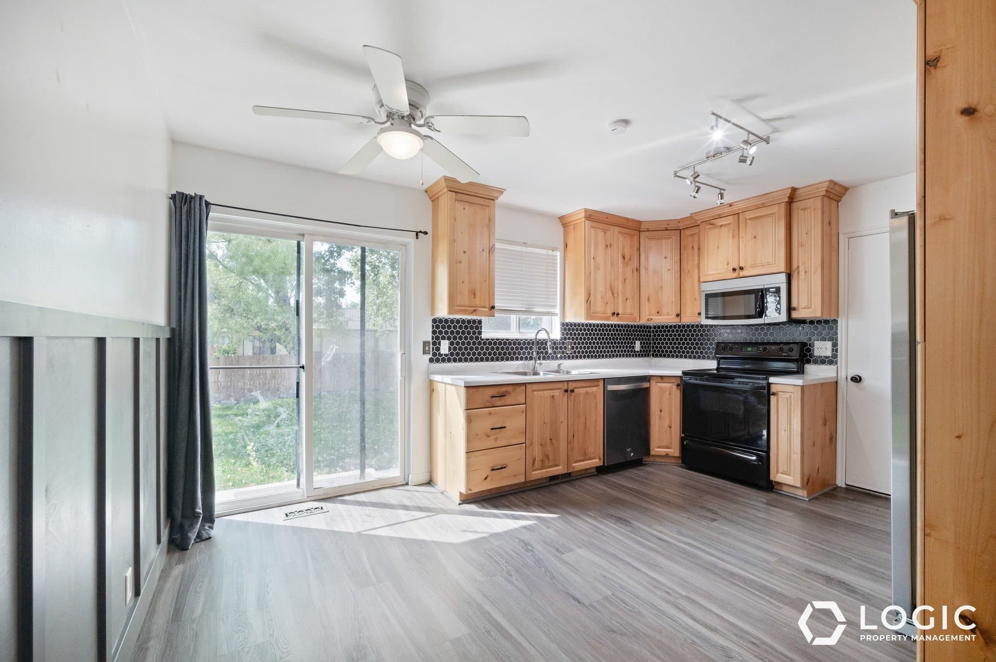 West Jordan House: 5155 W Saguaro Dr