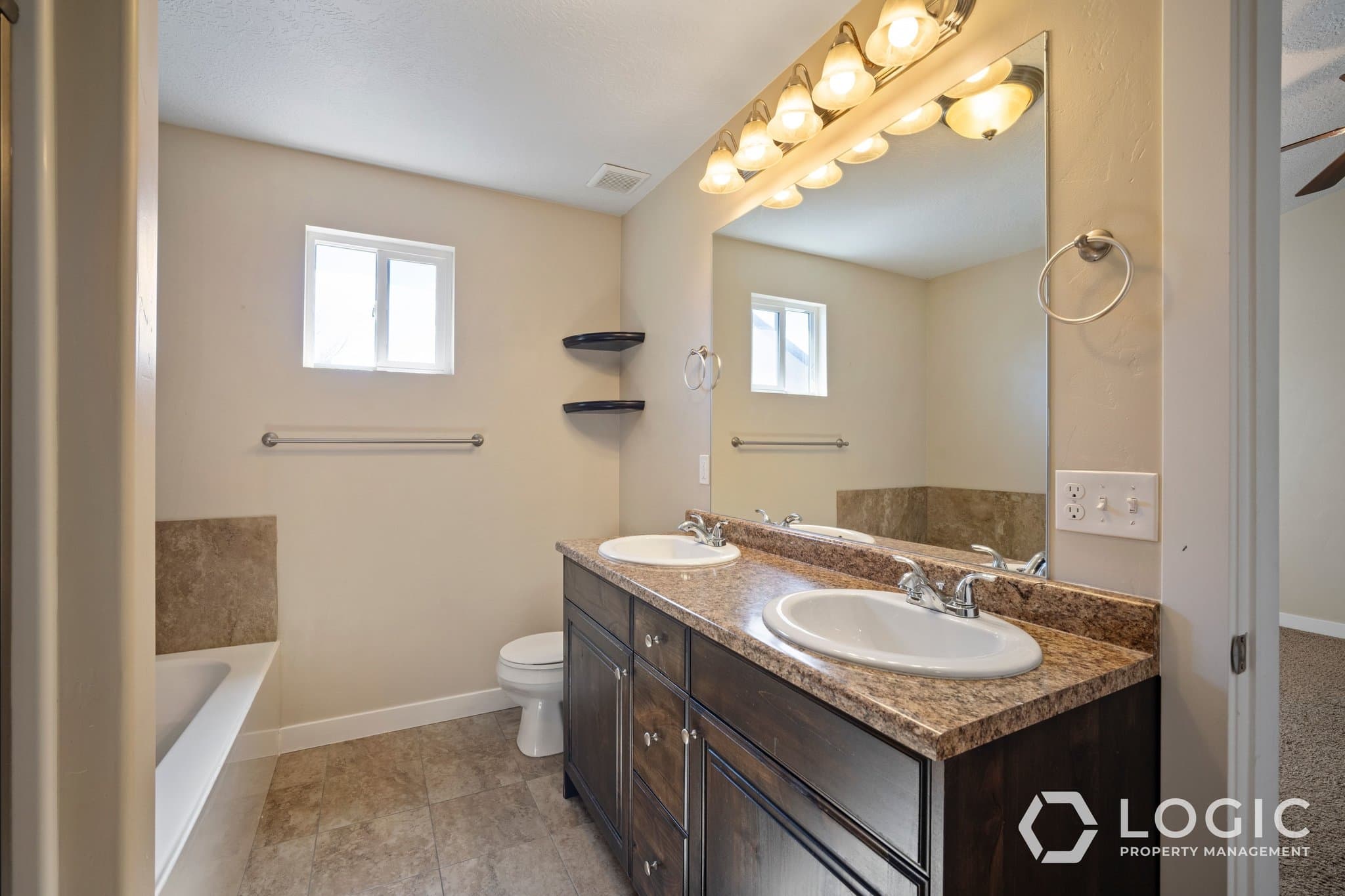 Pleasant Grove Townhome: 738 W 260 S