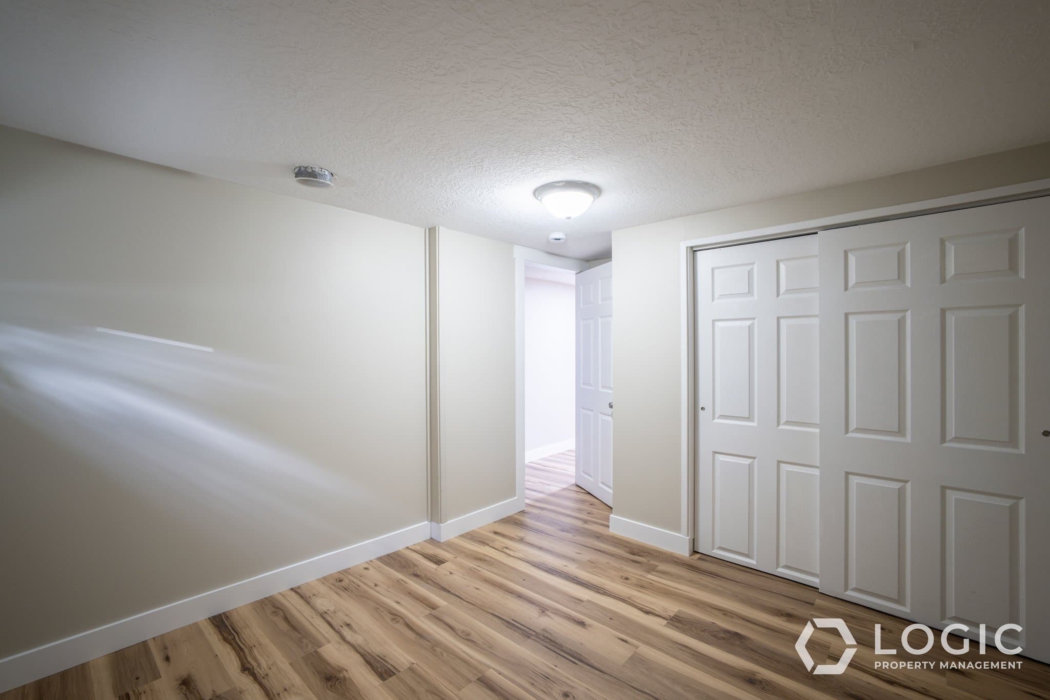 Bountiful House: 19 E 1300 S