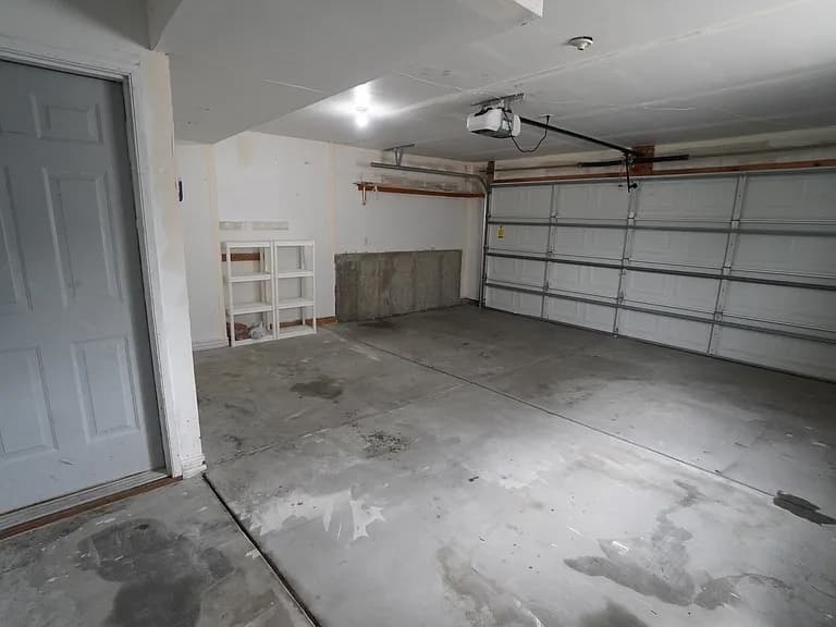 Roy House: 3947 S 2600 W