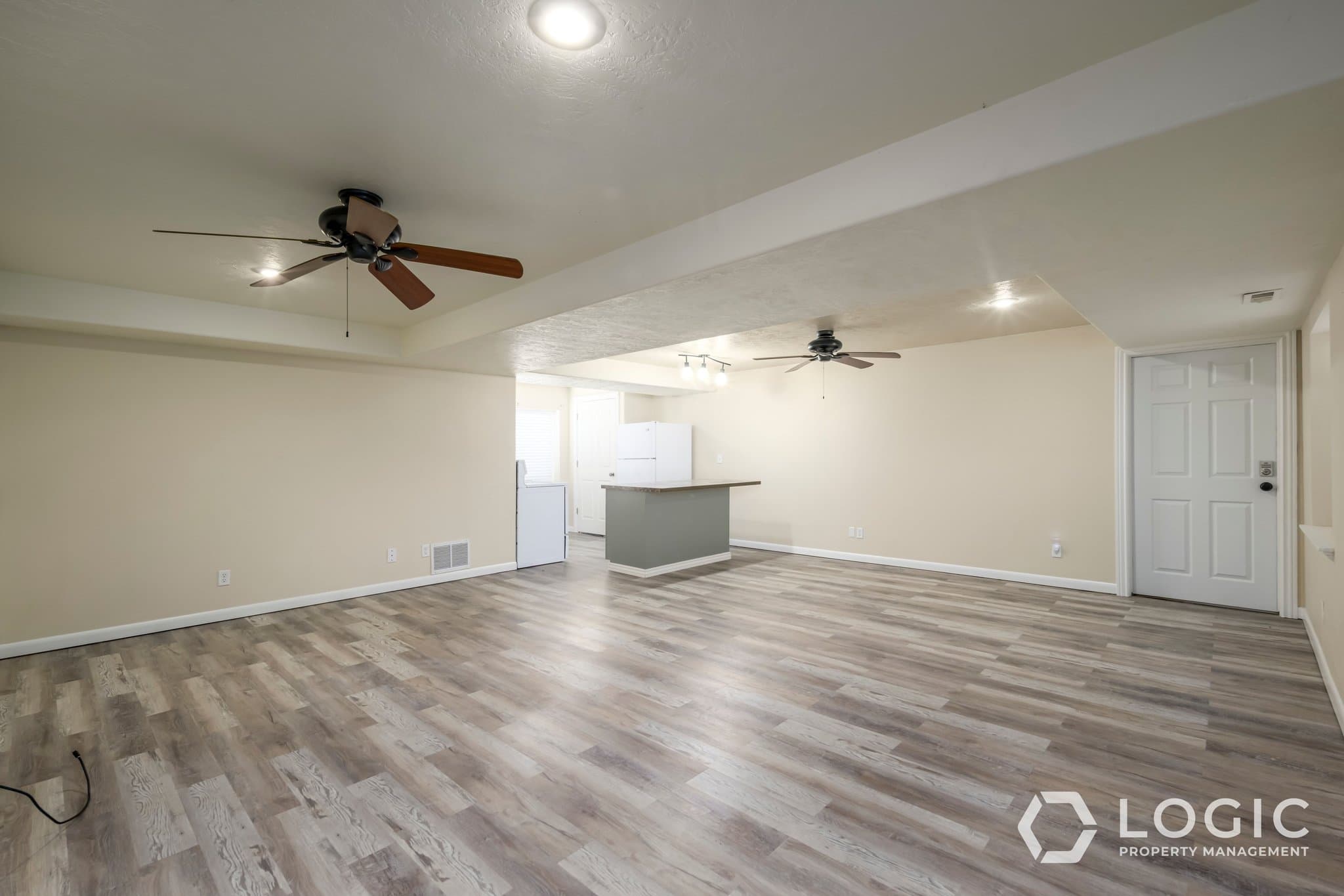 Saratoga Springs In-Law/Basement: 3987 S Lake Mountain Dr