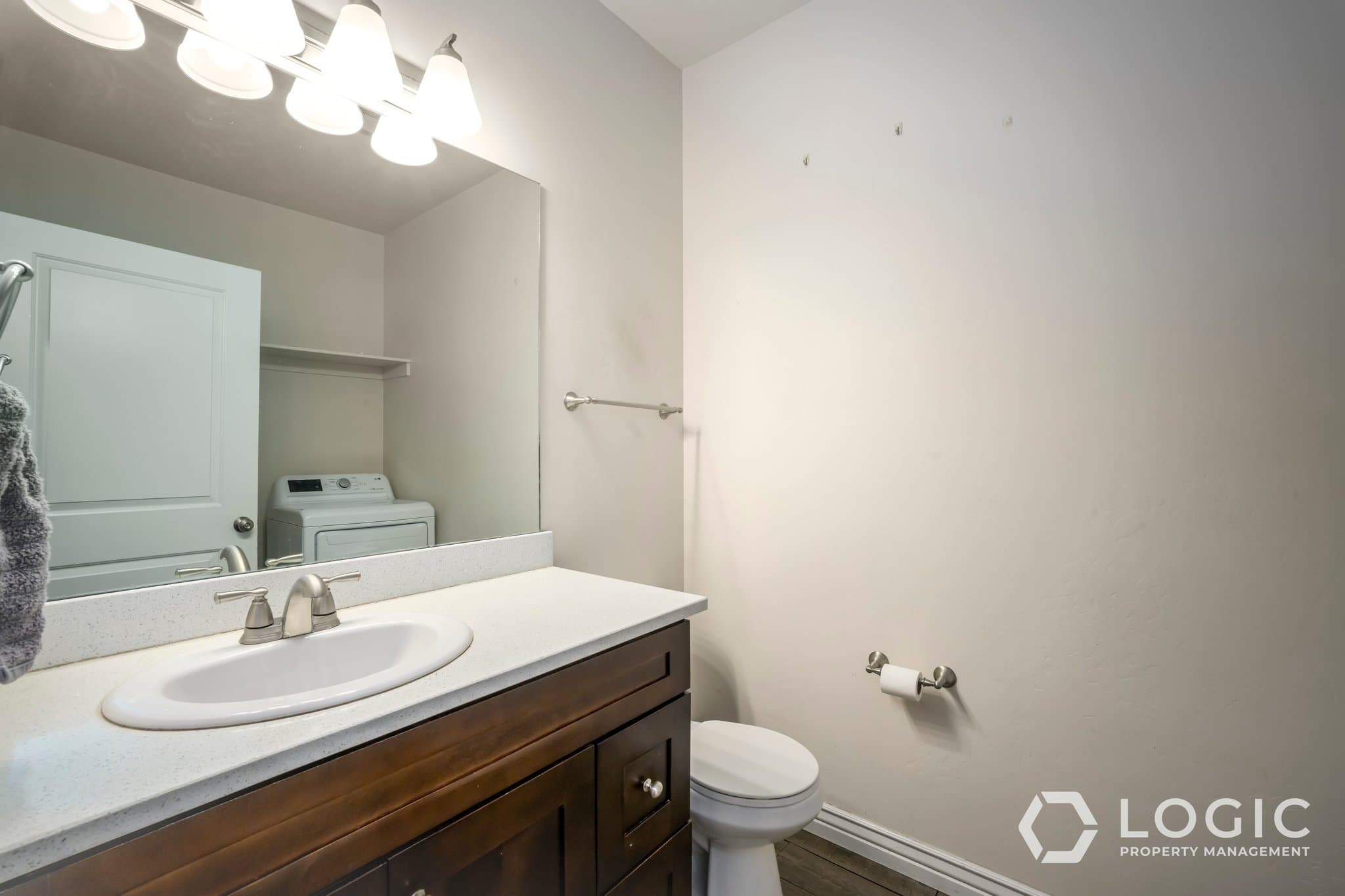 West Valley City Townhome: 3887 S 1530 W