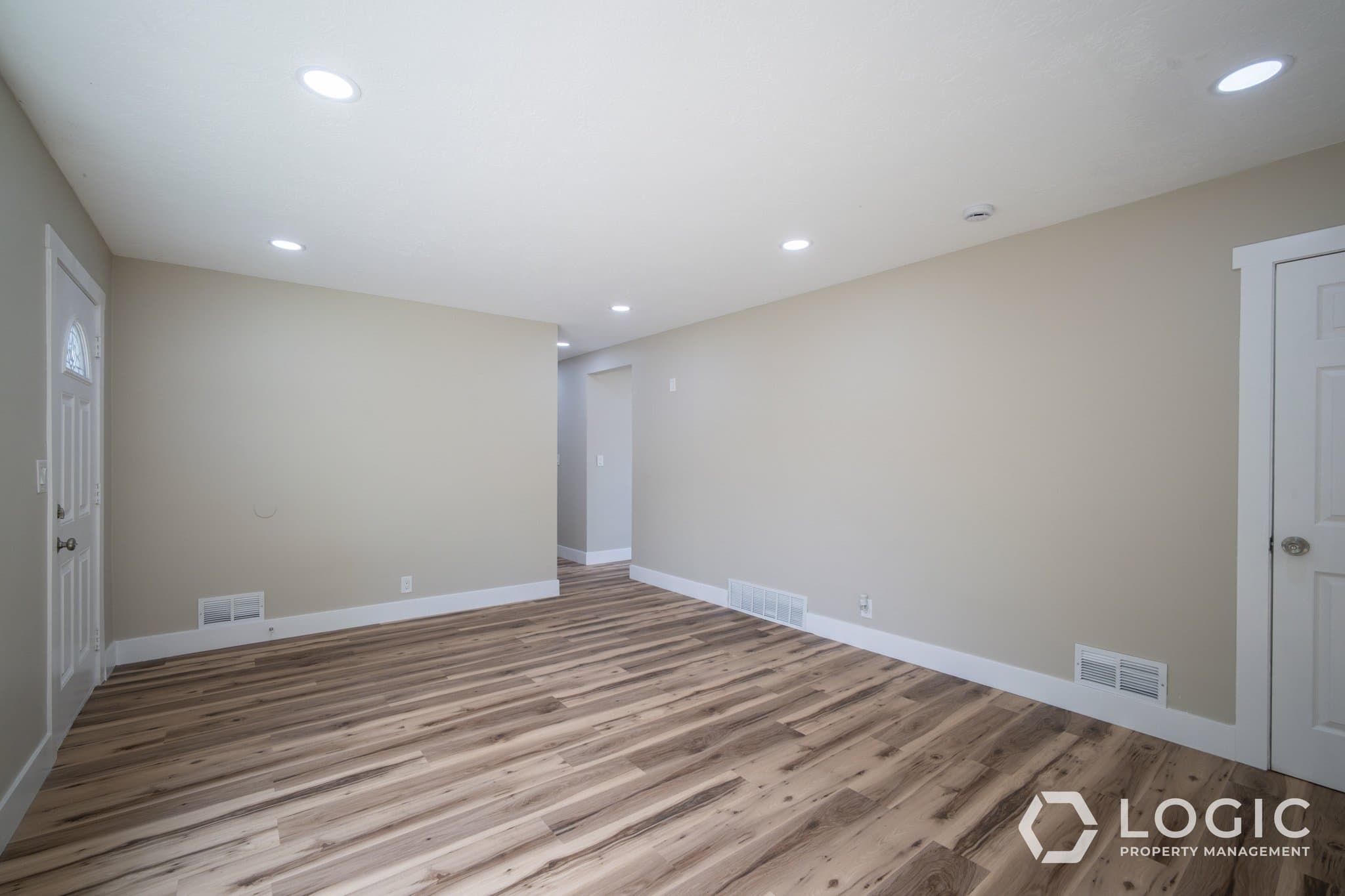 Bountiful House: 19 E 1300 S