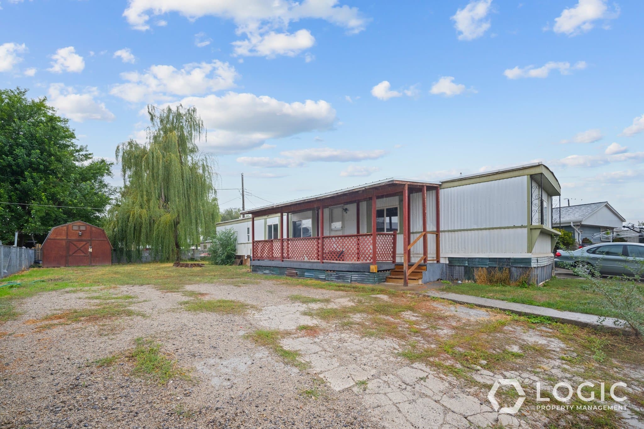 West Jordan House: 6954 S Flamingo Way