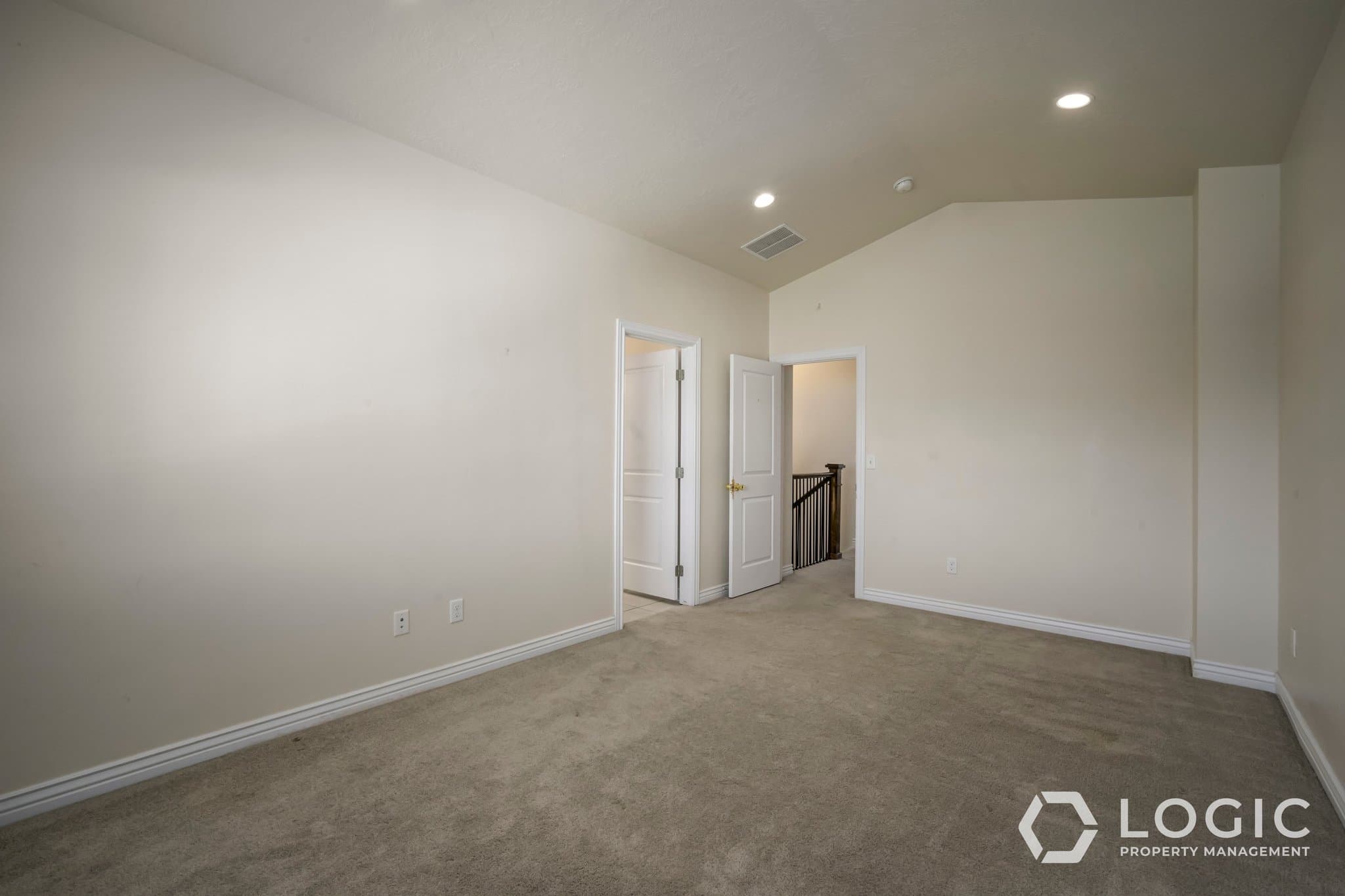 West Valley City Townhome: 3887 S 1530 W