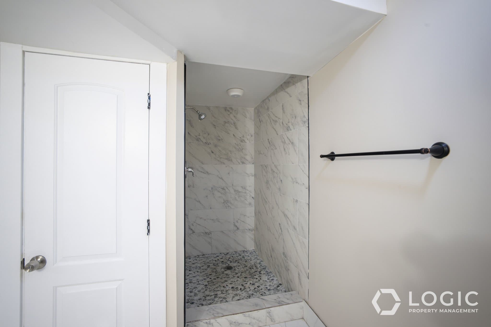 Bountiful House: 19 E 1300 S
