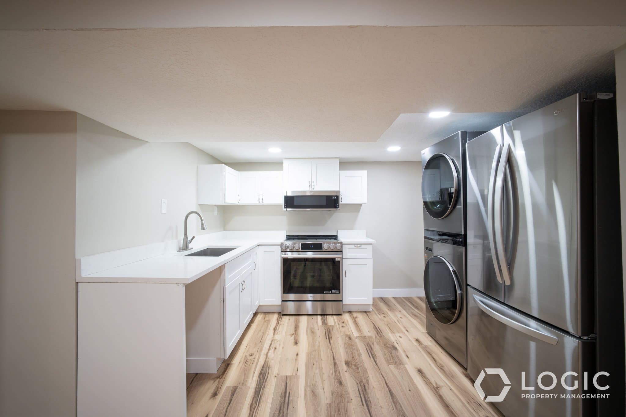Bountiful House: 19 E 1300 S