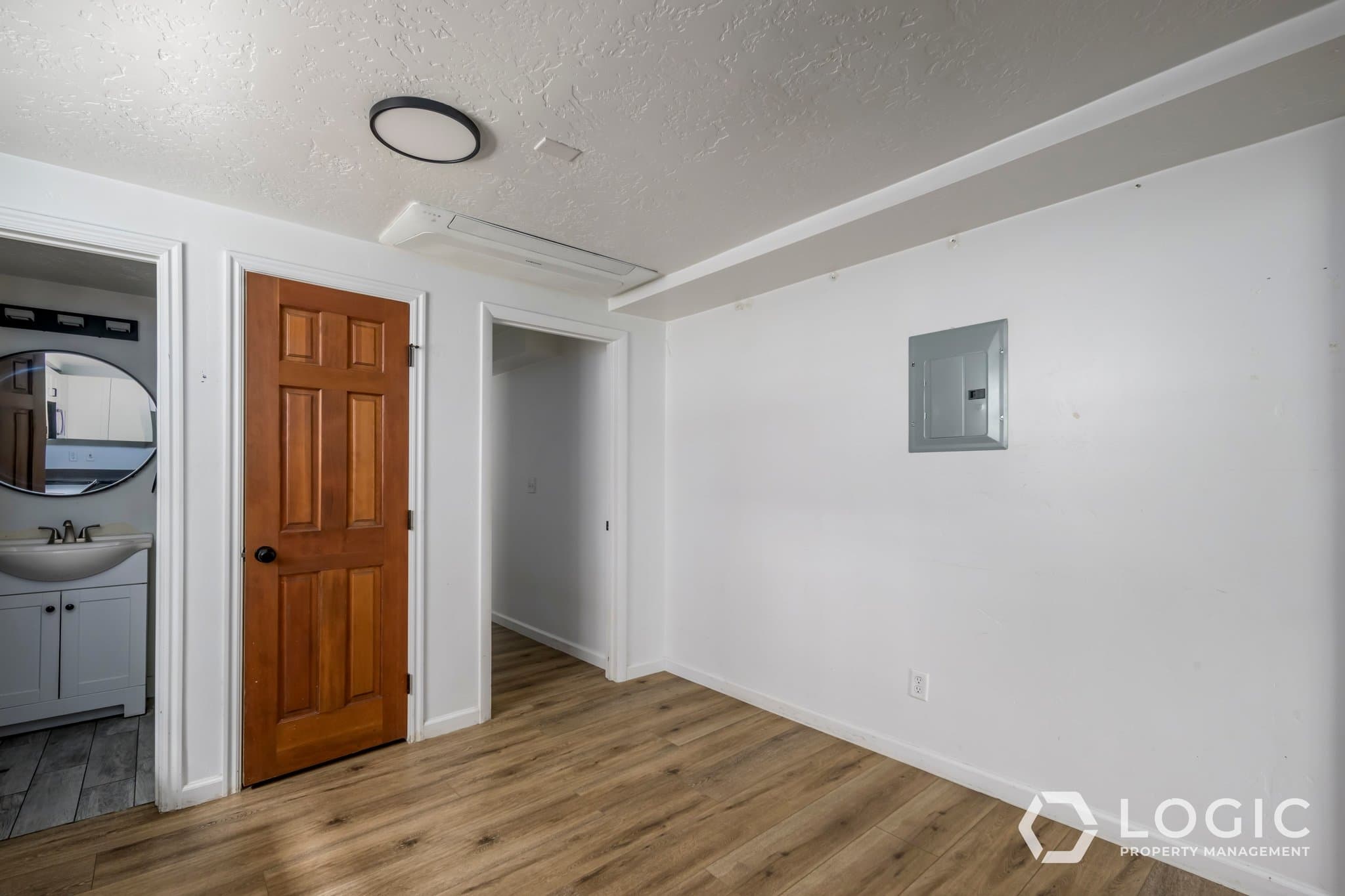 Salt Lake City Apartment: 71 S 600 E