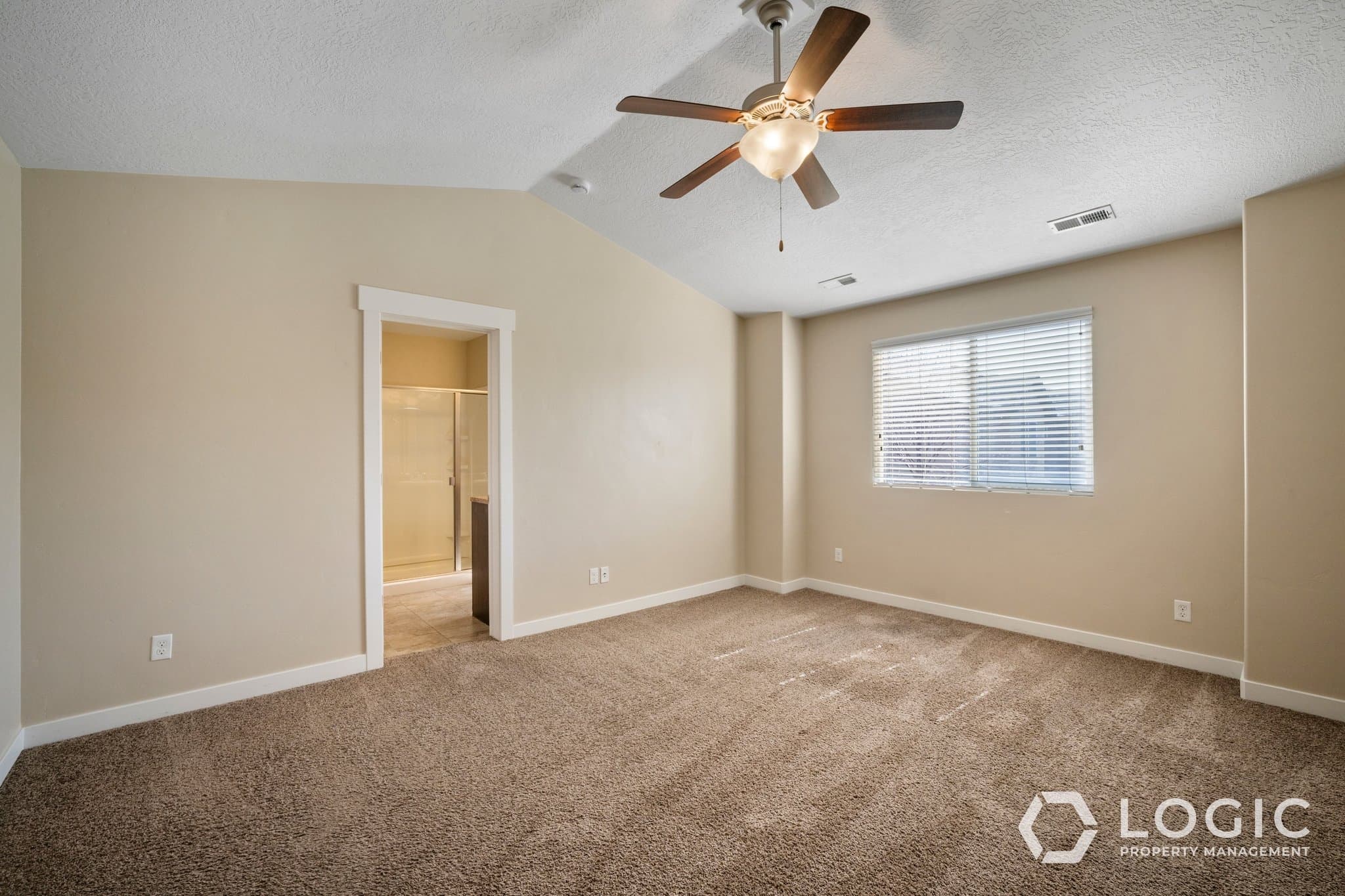 Pleasant Grove Townhome: 738 W 260 S