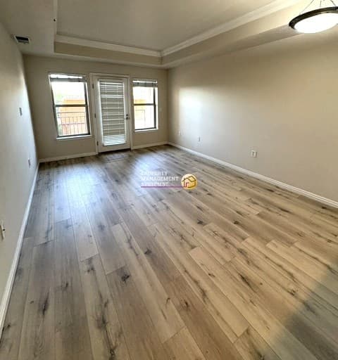 Salt Lake City Apartment: 5 S 500 W