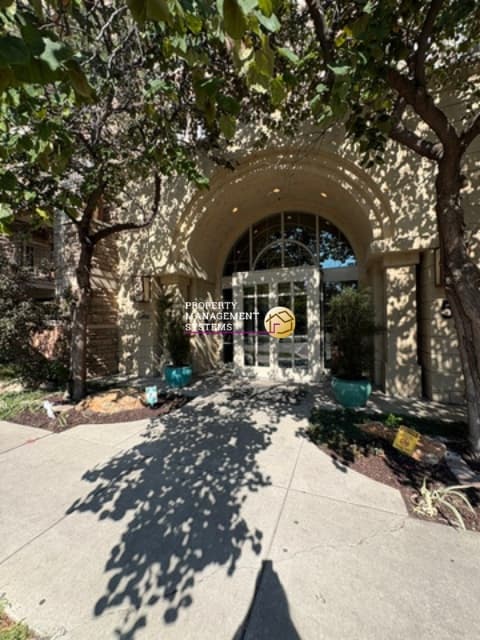 Salt Lake City Apartment: 5 S 500 W
