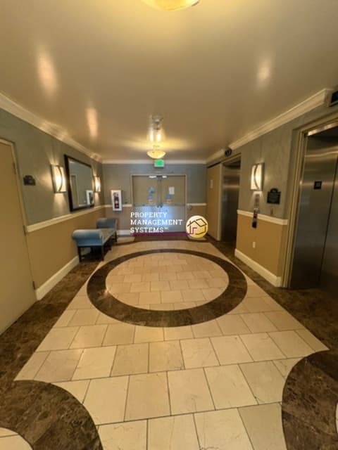 Salt Lake City Apartment: 5 S 500 W