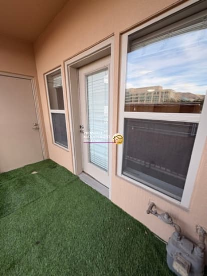 Salt Lake City Apartment: 5 S 500 W