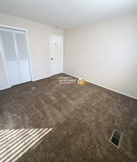 Salt Lake City Townhome: 601 E 4010 S
